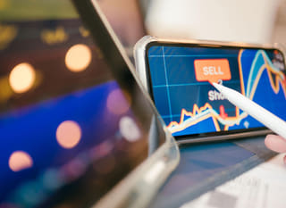 A multi-market trader analysing Bitcoin, Ethereum and forex options.